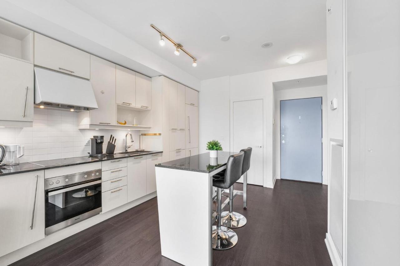 Heart Of Downtown Toronto! Apartment Exterior photo